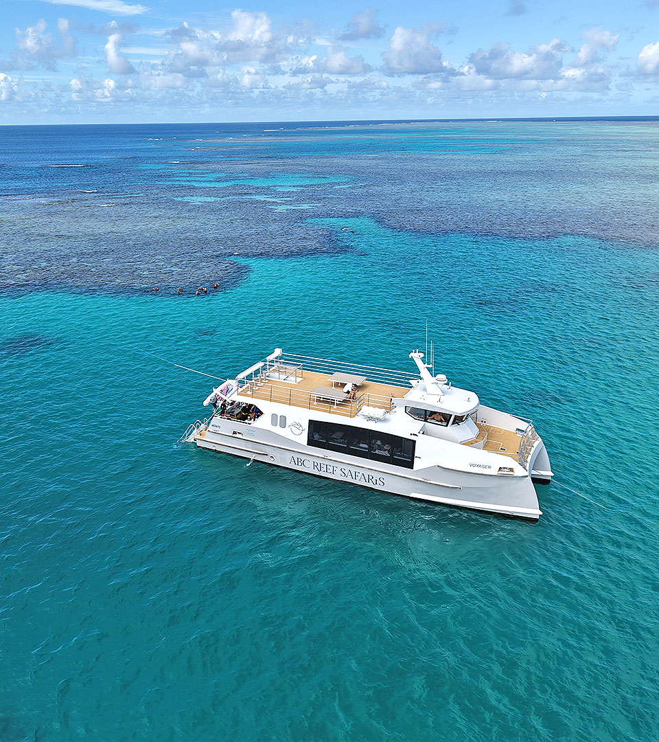 <b>Voyager private charter</b> exclusive for <b>24 guests,</b> in luxury and <b>style.</b>